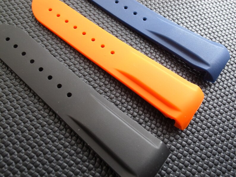 tag connected titanium strap