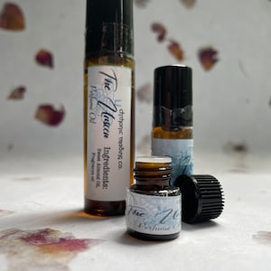 The Unseen roll on perfume oil - Hades, deity, fragrance, perfume, body oil, Lore Olympus, Greek Mythology, Gift