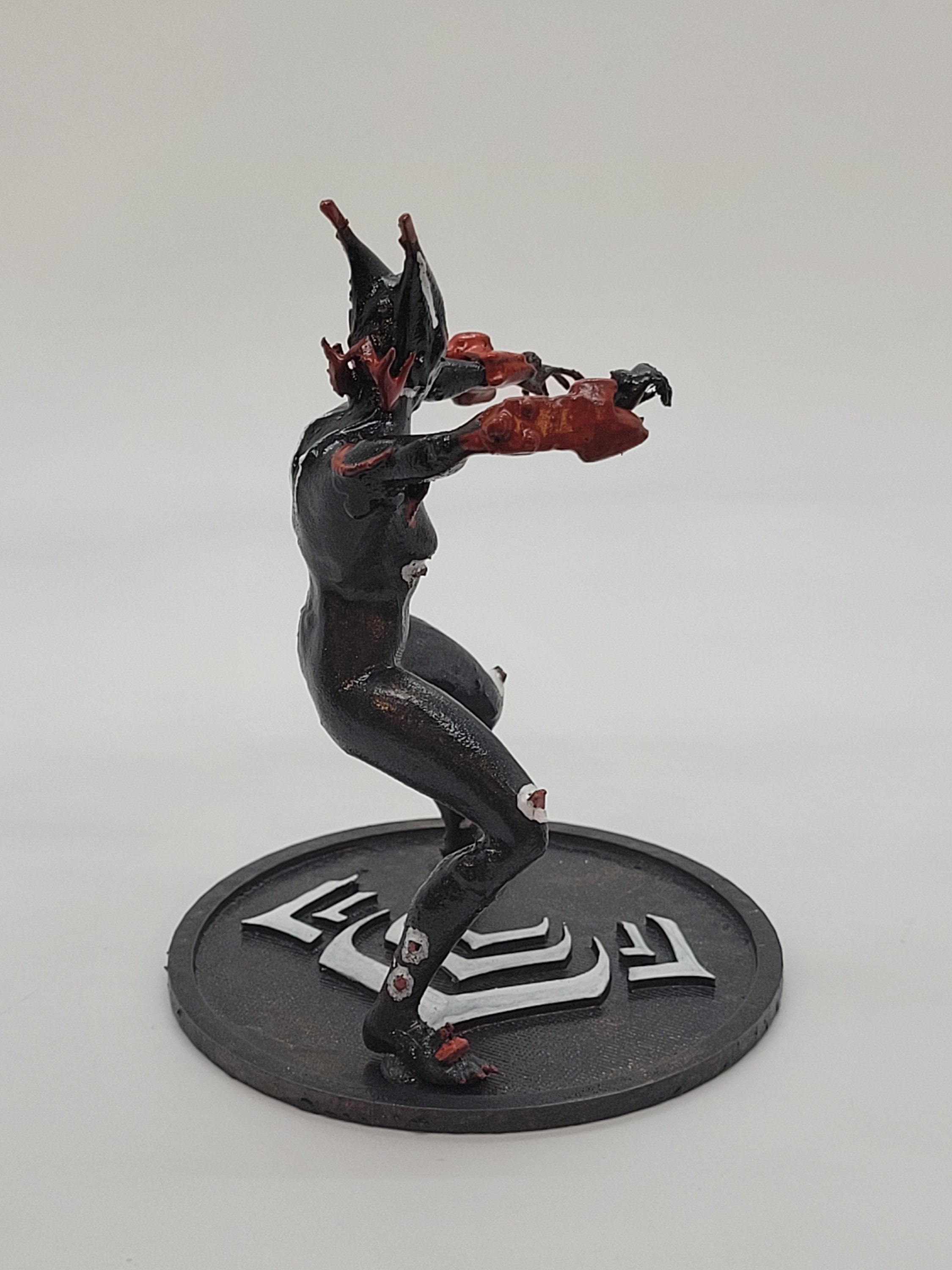 Valkyr from Warframe - Daily Cosplay .com, image size:2250x3000