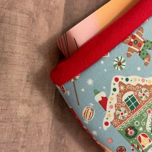 Large Booksleeve Cozy Christmas Baker Gifts for Readers Book Gifts Christmas Booksleeves Bookstagram BookTok image 2