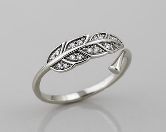 Feather Ring 925 Sterling silver with Zirconia Crystal Stones / Adjustable Silver Ring / Gift for her / Women’s Ring / Spiritual ring