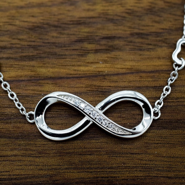 Bracelet infini en argent sterling 925 / Bracelet de l'amitié / Bracelet infini en argent réglable avec cristaux / Cadeau pour la Saint-Valentin