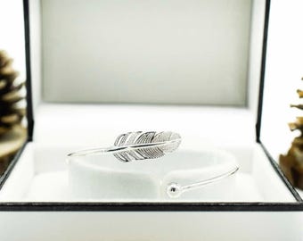 Luxury Gift Box Feather Bangle | Sterling Silver S925 Bracelet | Premium Gift for Her | Swirl Bangle | Christmas Gift