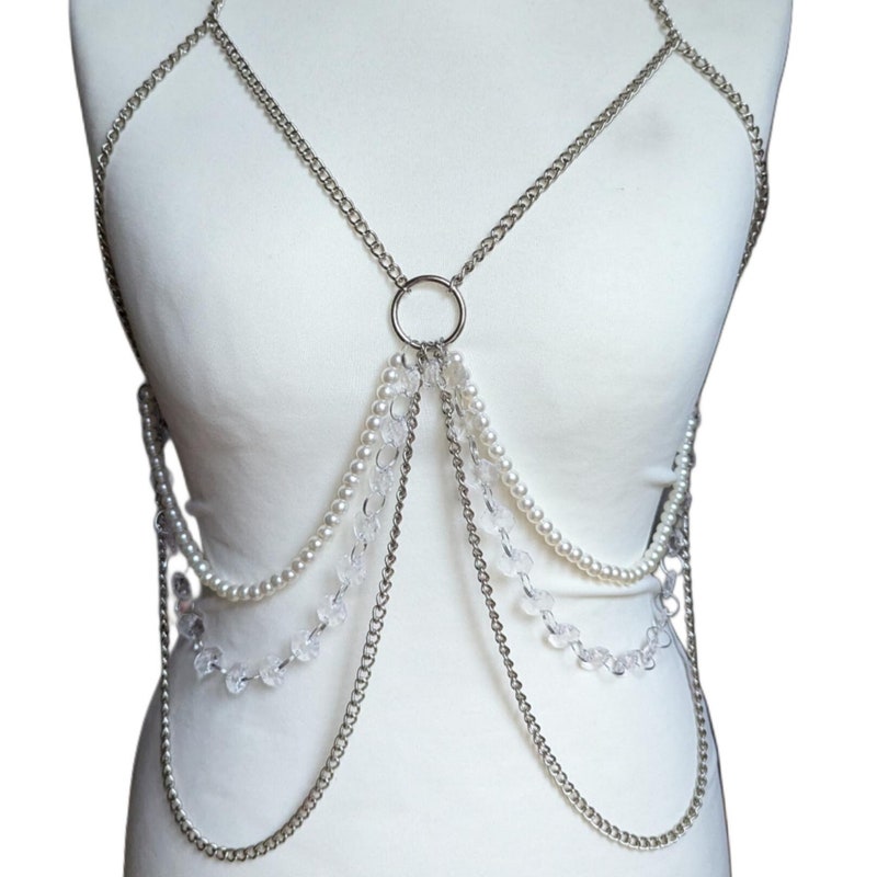 Elegance In Harness Pearl Necklace