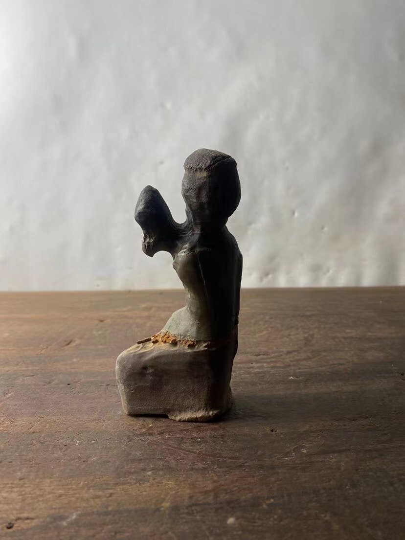 抽象的石彫刻 有機形状 螺旋模様 抽象的石彫刻 有機形状 螺旋模様 抽象的石彫刻 有機形状 螺旋模様