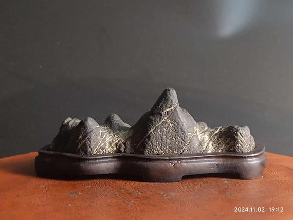 China Natural Stone Mountain Stones Bonsai Suiseki Youlan Orchid