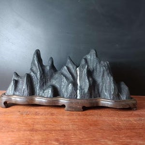 China Natural Stone Mountain Stones Bonsai Suiseki Youlan Orchid