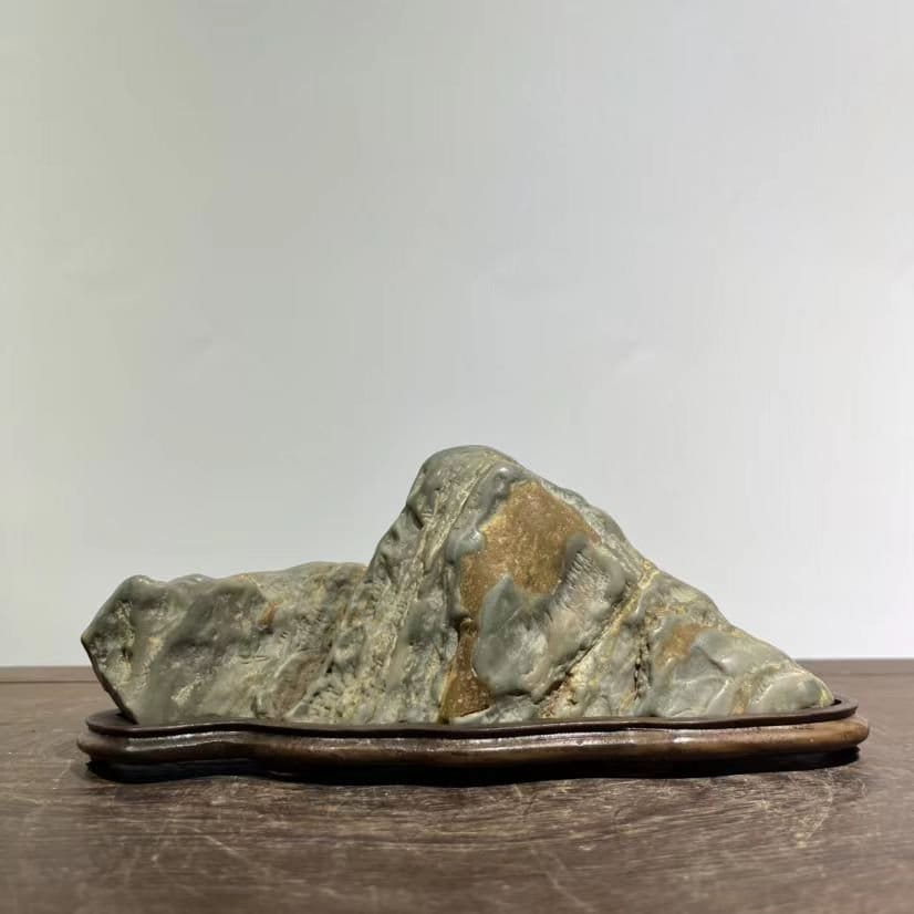 China Natural Stone Mountain Stones Bonsai Suiseki Nine Dragons