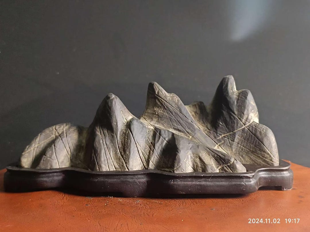 China Natural Stone Mountain Stones Bonsai Suiseki Youlan Orchid