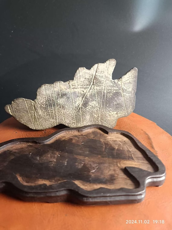 China Natural Stone Mountain Stones Bonsai Suiseki Youlan Orchid
