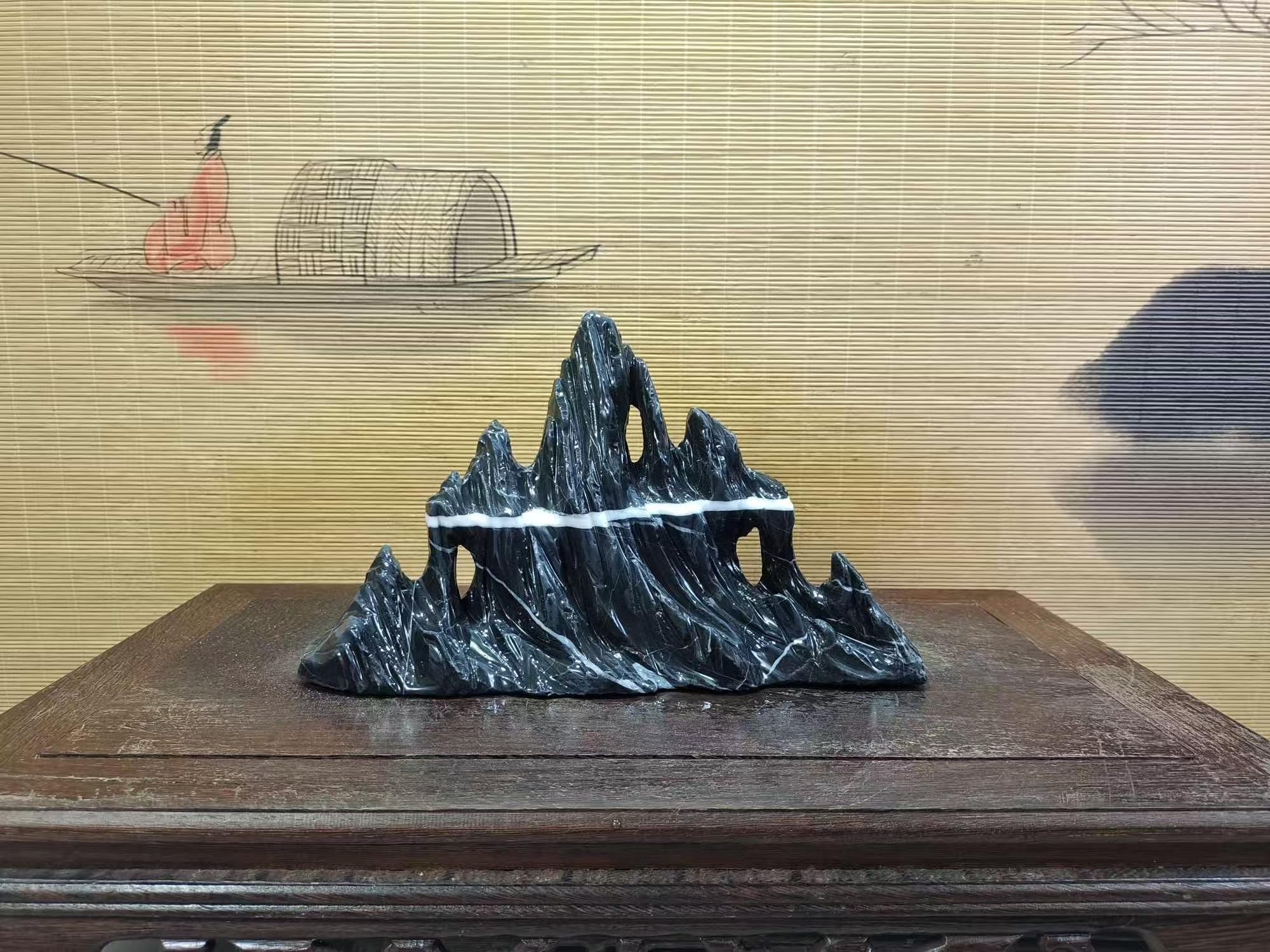 China Natural Stone Mountain Stones Bonsai Suiseki Lingbi Stone