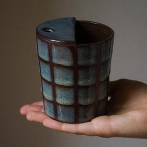 CHECKERED pattern travel sippy cup | handmade, ceramic, tumbler, to-go, mug, cup, coffee, 10 oz, clay, checker, birthday gift, artistic |