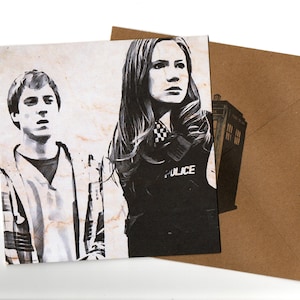Carte de voeux Karen Gillan, Arthur Darvill 15 x 15 et enveloppe vierge à l'intérieur