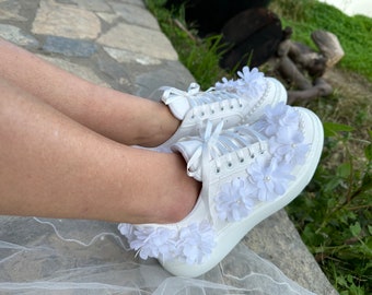 Baskets de mariage fleurs... Baskets de mariée... Chaussure de mariage... Chaussures de mariage confortables...