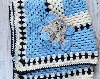 Crochet Baby Blanket, Baby Elephant, Elephant, Baby Shower Gift, Baby Blanket, Nursery theme