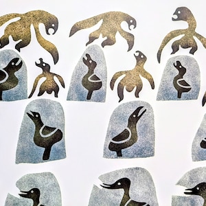 1974 Pitseolak Mother Birds Protecting Young Vintage Print - Inuit Art  - Wall Décor