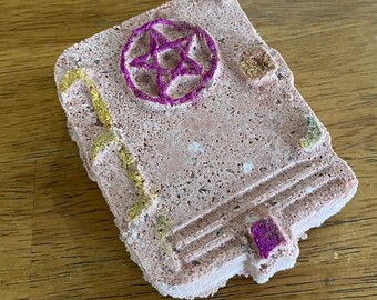 Witches Spellbook Bath Bomb