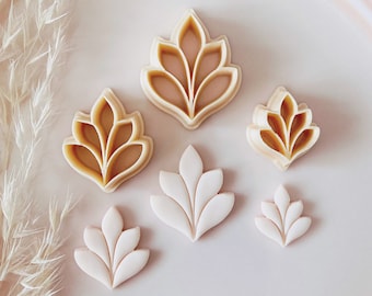 Embossed Autumn Leaf Polymer Clay Cutter: Short Fondant Tool