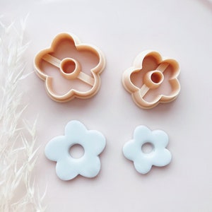 Emporte-pièce en forme de fleur en pâte polymère