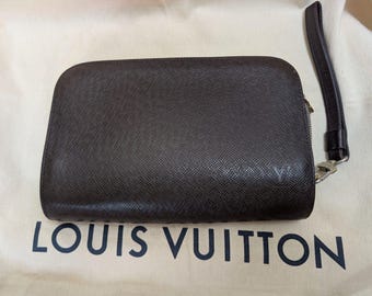 Louis Vuitton second bag Baikal ec-22857 Bordeaux Acaju Taiga M30186