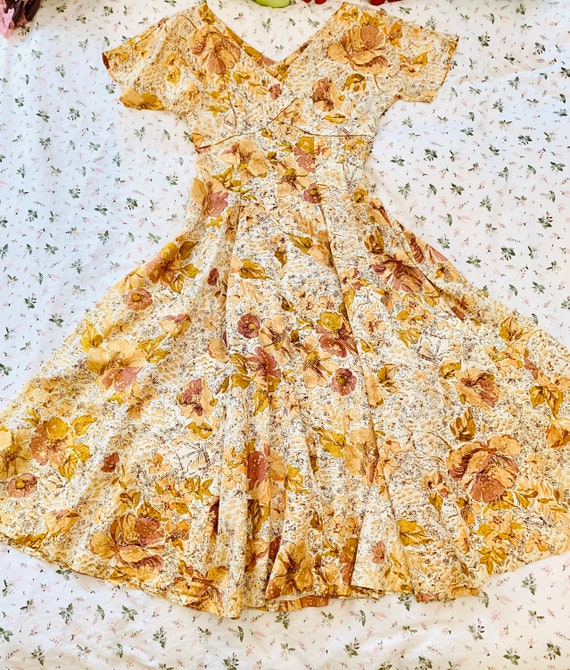 Vintage Novelty Print Dress - image 2