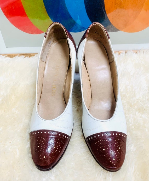 1970’s White and Brown Pumps size 5 - image 1