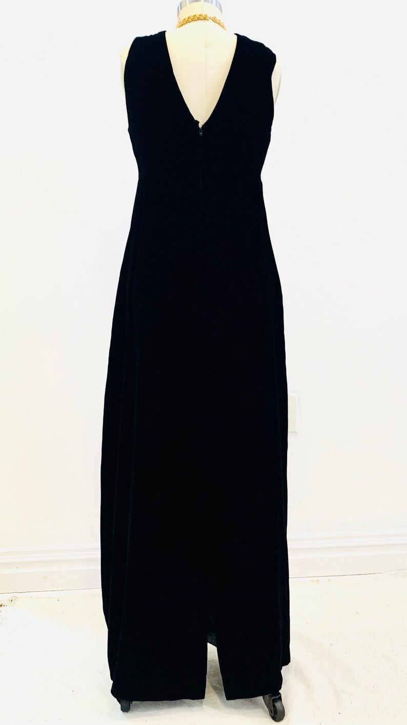 Vintage Black Velvet Dress image 9