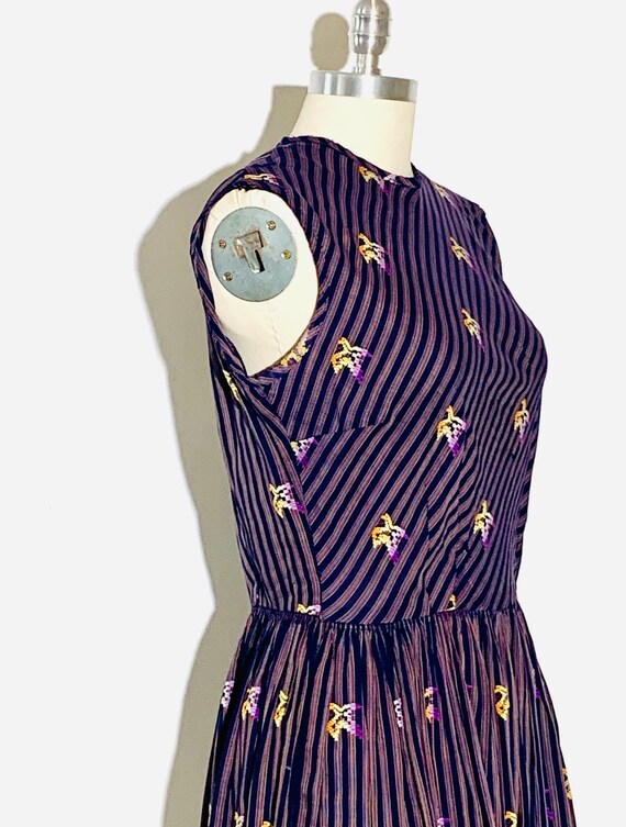 1960’s Embroidered Dress - image 6