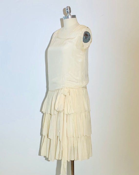 1930's Champagne Silk Flapper Dress - image 2