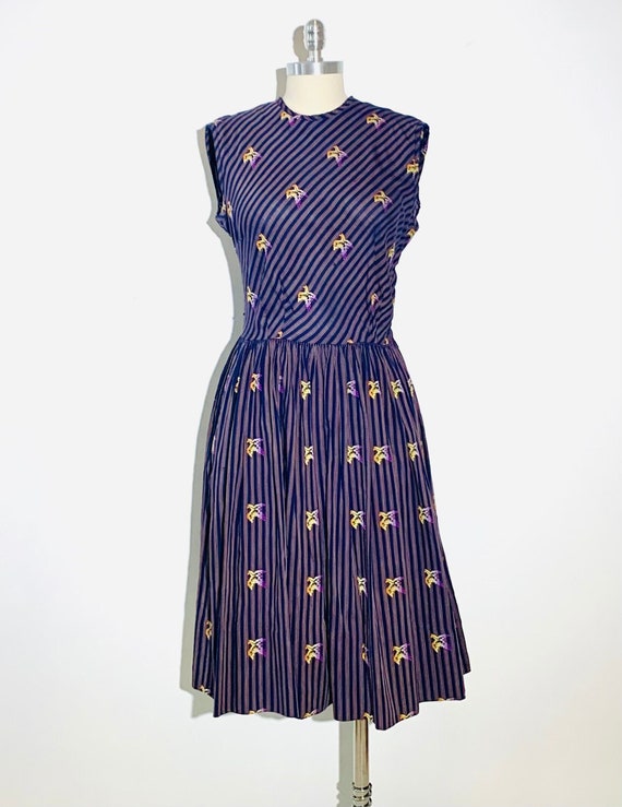 1960’s Embroidered Dress - image 1