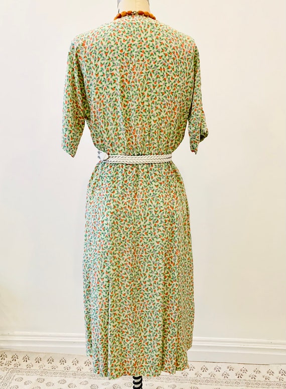 1940’s Silk Floral Dress - image 9