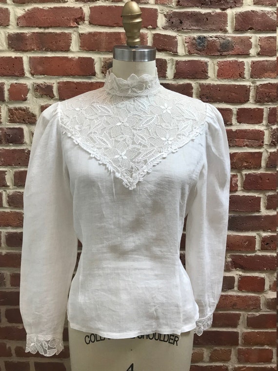 1980's Linen and Lace High Neck Blouse