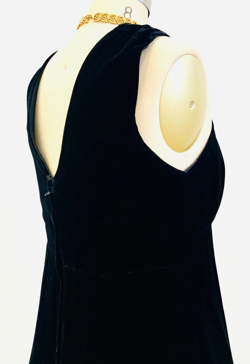 Vintage Black Velvet Dress image 8