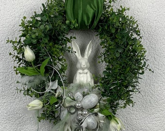 XL-Türkranz aus künstlichen Buchs. Türschmuck Ostern Frühling. Ca. 42 cm Ø.