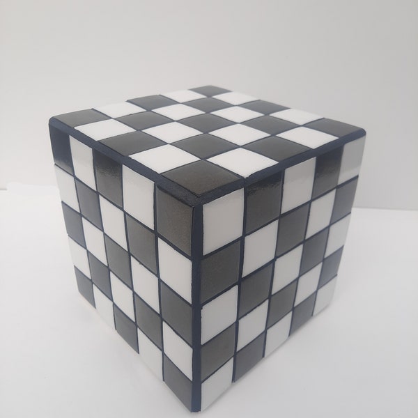 Petit Cube damier noir et blanc, sellette, porte plante, serre-livre ou décoration de jardin