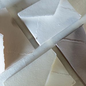 Handmade Deckle Edge Envelop, Handmade Cotton Rag Envelopes paper, Invitation Paper, Calligraphy Paper, Handmade Paper,
