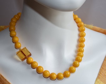 Original asymmetrical yellow gold Mashan jade necklace with a yellow square lamp Murano bead - Gift for Her
