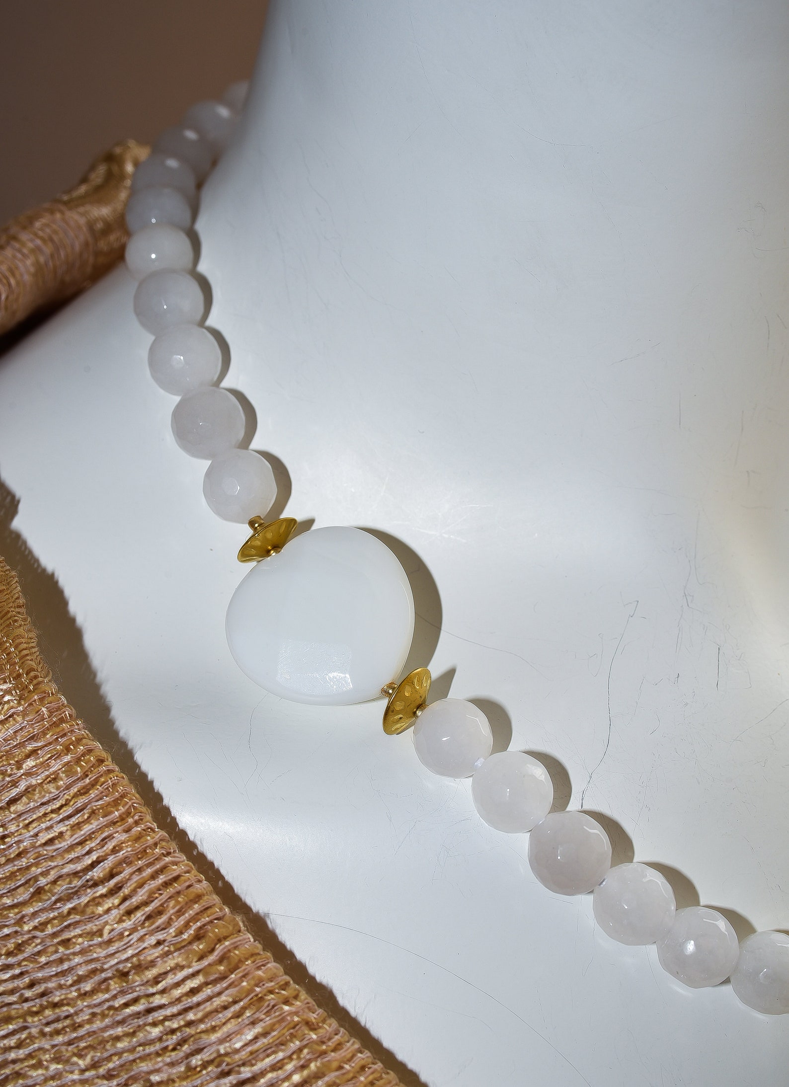 Elegant White Jade Faceted Pearl Necklace With Two Large White Etsy