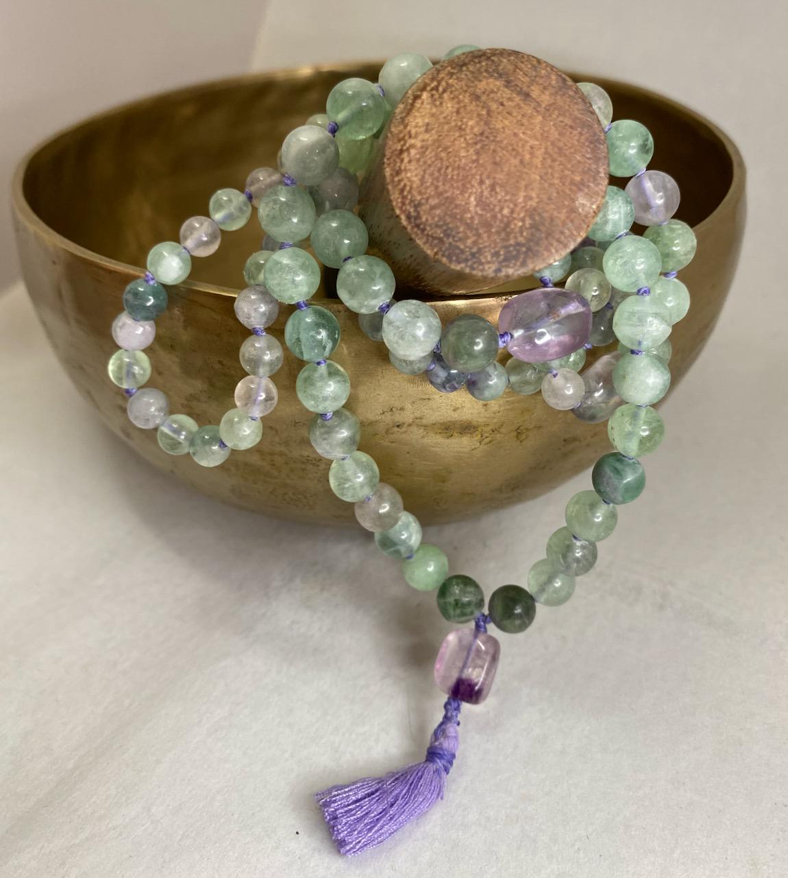 Perline &amp; Paillettes: Girocollo Viola E Verde