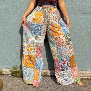 Bio-Baumwolle Block Print Hose mit weitem Bein, Hippie Boho Bunte Patchwork Hose, Leichte Sommer Beachy Küsten Blumen Hose