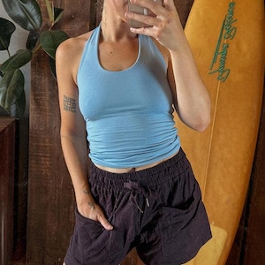 Bio EcoVero Doppelschicht-BH-Oberteil, Neckholder-BH-Oberteil, dehnbares Naturfaser-BH-Oberteil, umweltfreundliches Yoga-Tank, Eco Natural Active Wear Bild 1