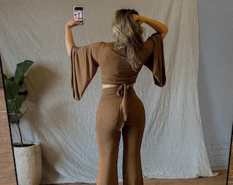 Bio-zertifizierte EcoVero Yogahose, trägerloser Yoga-Jumpsuit, hohe Taille, faltbarer Bund Gesäßtasche Booty Yogahose, Flare Leggings