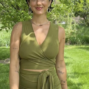Organic EcoVero Stretchy Yoga Wrap Top, Natural Fiber Prana Wear, Festival Clothing, Wrap Vest Top, Multiway tie top, Handmade Yoga Top PLUS image 9