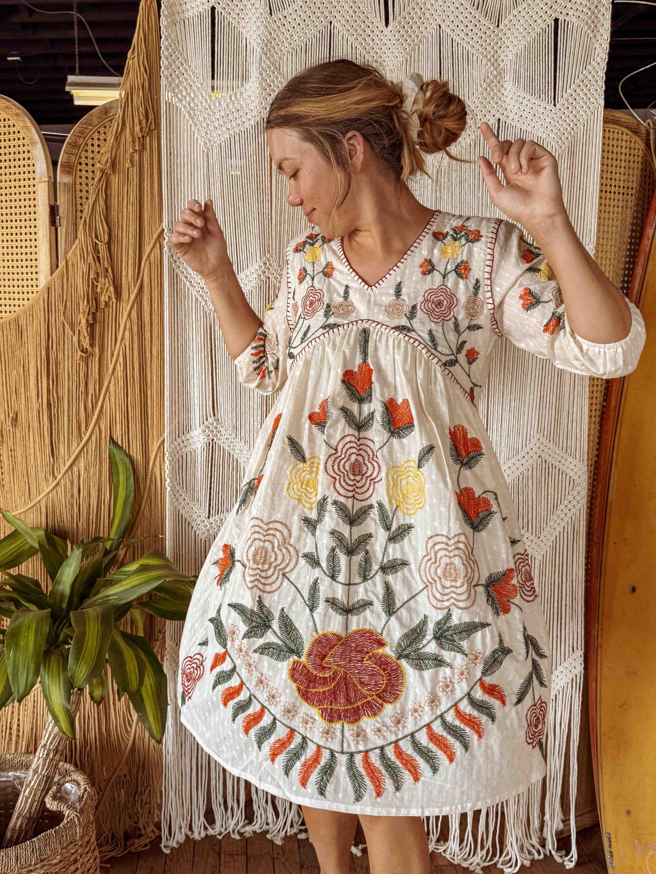 Boho Cottage Core Embroidered Dress, Fall Floral Cotton Embroidered Jumper Ethical Handmade Dress, Flowy Short Dress with Flowers Boho Cottage Core Embroidered Dress, Fall Floral Cotton Embroidered Jumper Ethical Handmade Dress, Flowy Short Dress with Flowers