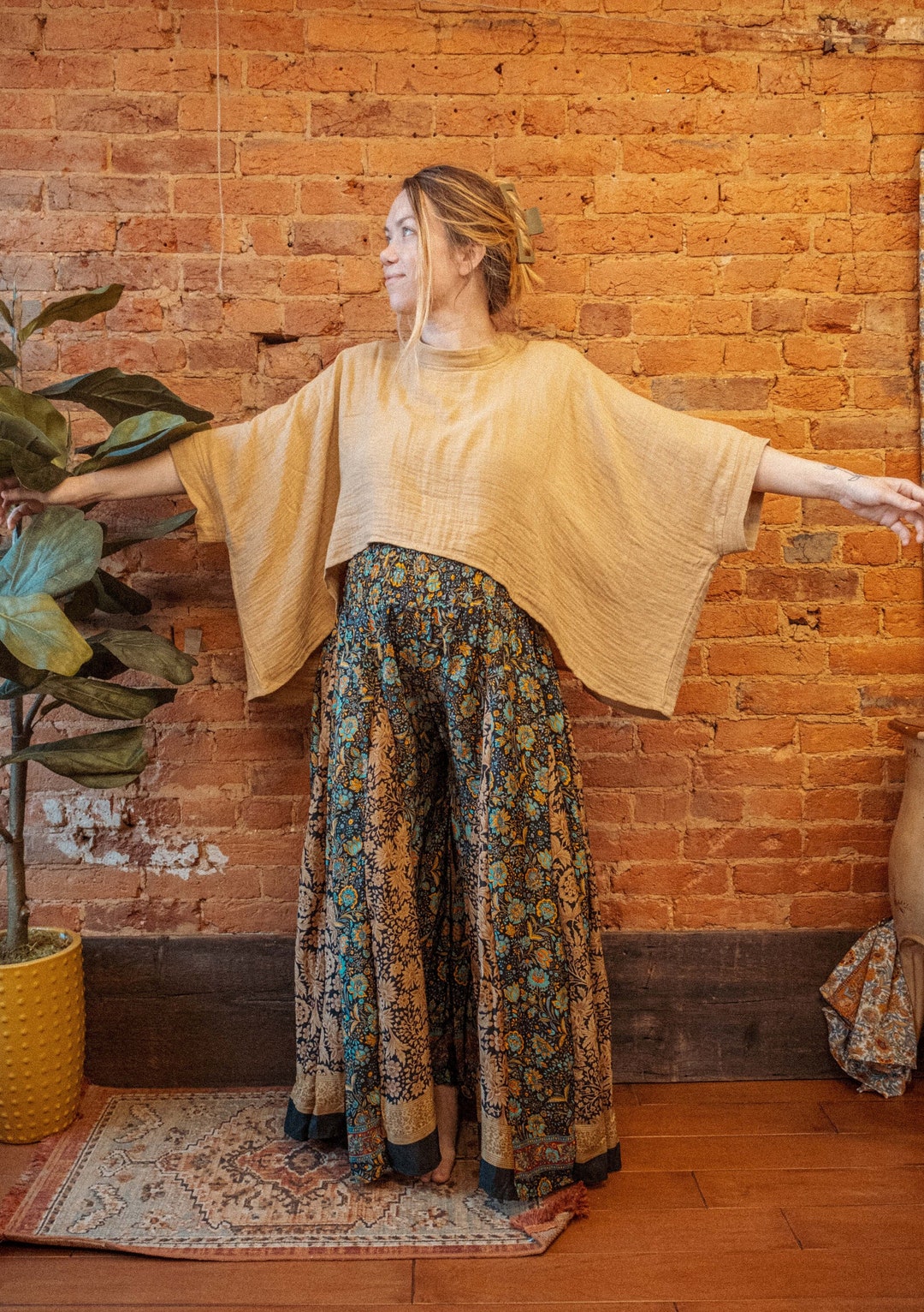 T-shirt court bohème en coton bambou bio, haut court hippie de