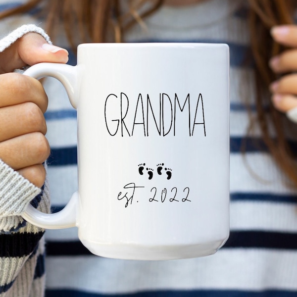 Twin Grandma Mug, Grandma of Twins, Twin Announcement Grandma, Gift for Grandma of Two, Twin Grandma Reveal