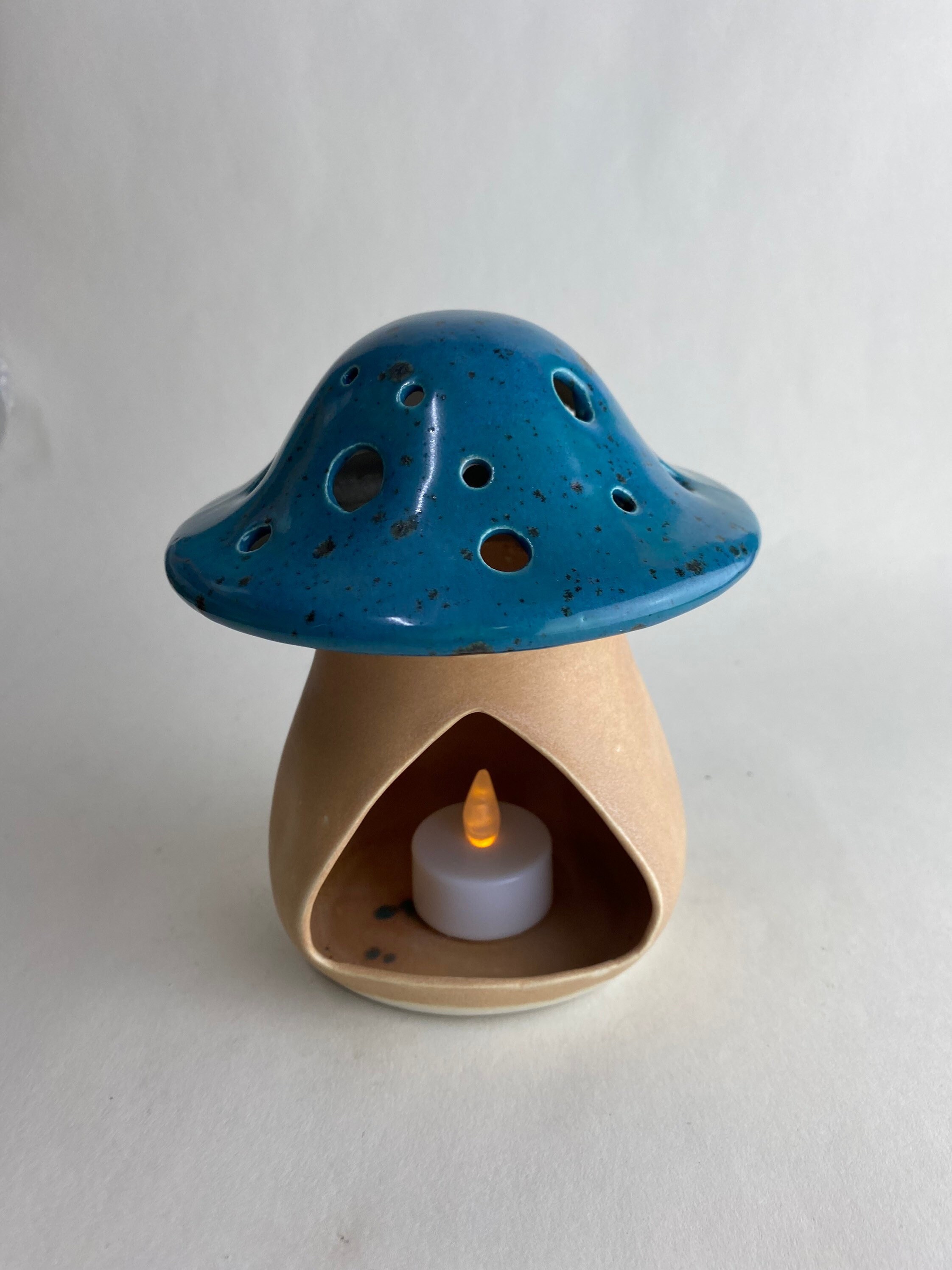 Mushroom tea light holder deals