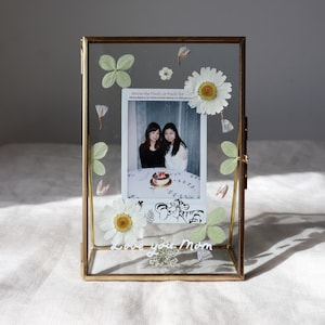 Marco de flores prensadas con letras personalizadas, película instantánea, exhibición de fotos, regalo de cumpleaños, aniversario, compromiso, boda, graduación.