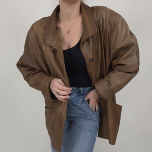 ジャケット・アウター 1980s Euro Vintage Brown Leather Jacket 70s 80s Vtg Brown Leather Jacket Futuristic Snap Button Pleat