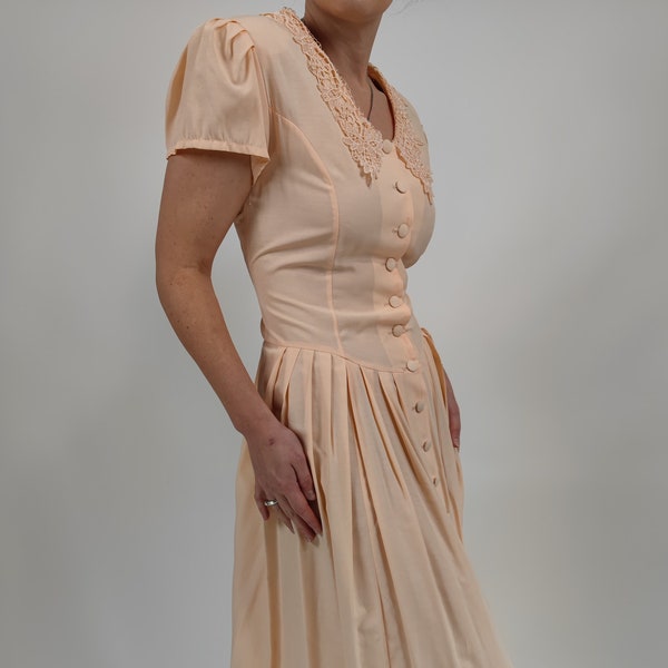 vintage 80s pastell peach lace dress size M-L 80er Jahre Retro Kleid lachs pfirsich apricot Spitze